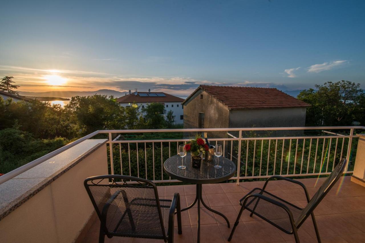 Villa Marina Malinska Zewnętrze zdjęcie