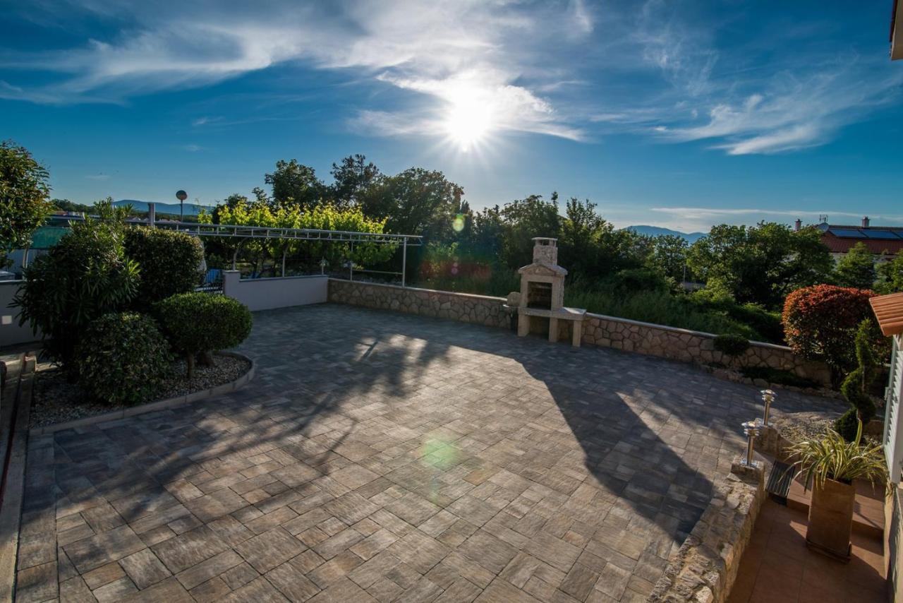 Villa Marina Malinska Zewnętrze zdjęcie